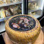 Овечий сир Moliterno di Central al tartufo - Молітерно с трюфелями, ваговий. Ціна за 100 грам.