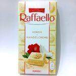 Шоколад Raffaello білий, з кокосом та мигдальним кремом, 90 г.